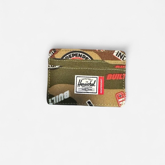 ⭐️2 FOR $25 ⭐️
Herschel X Independent Supply Company Olive Card Holder - Picture 1 of 2
